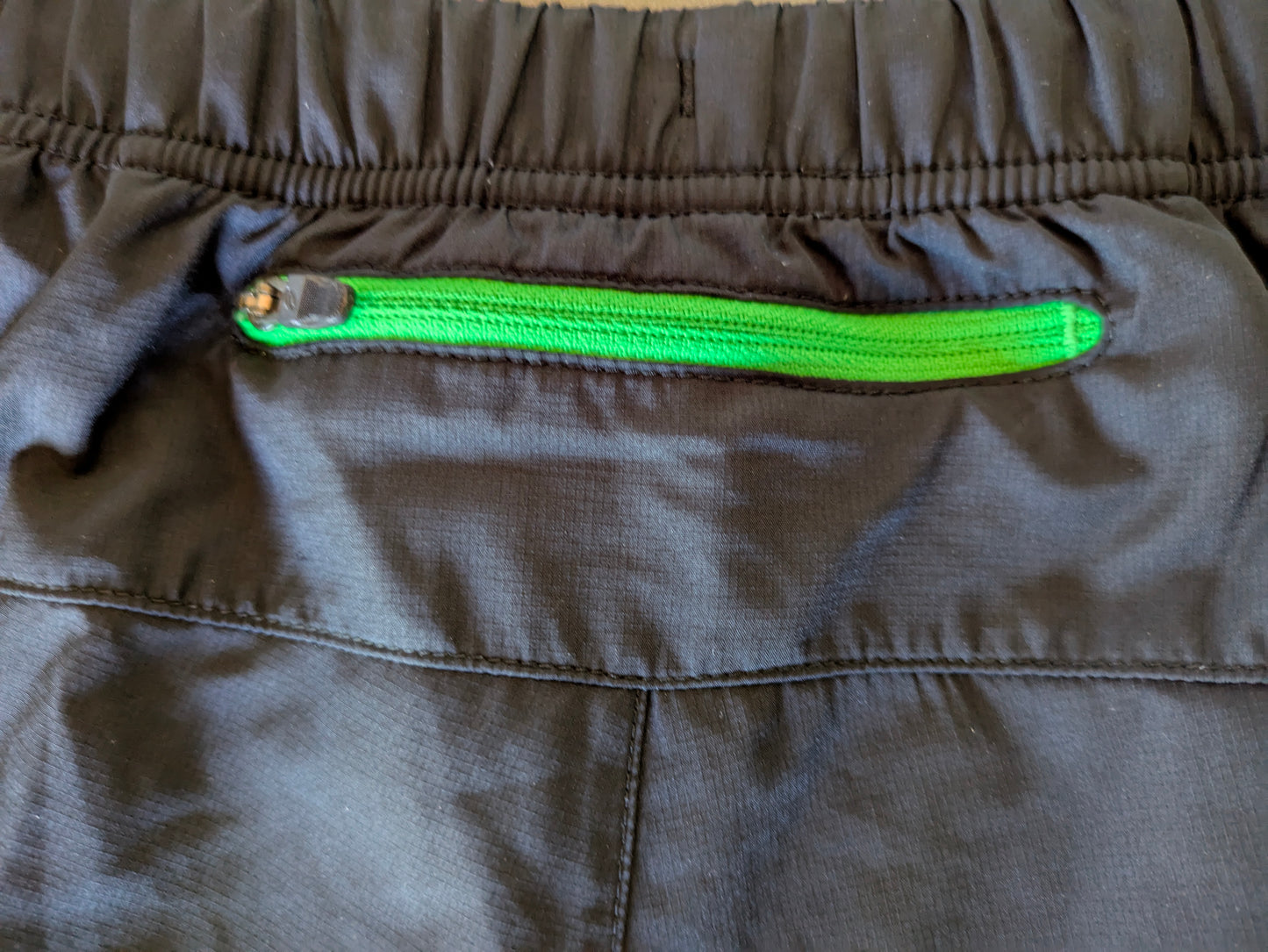 Short Sport Homme Asics
