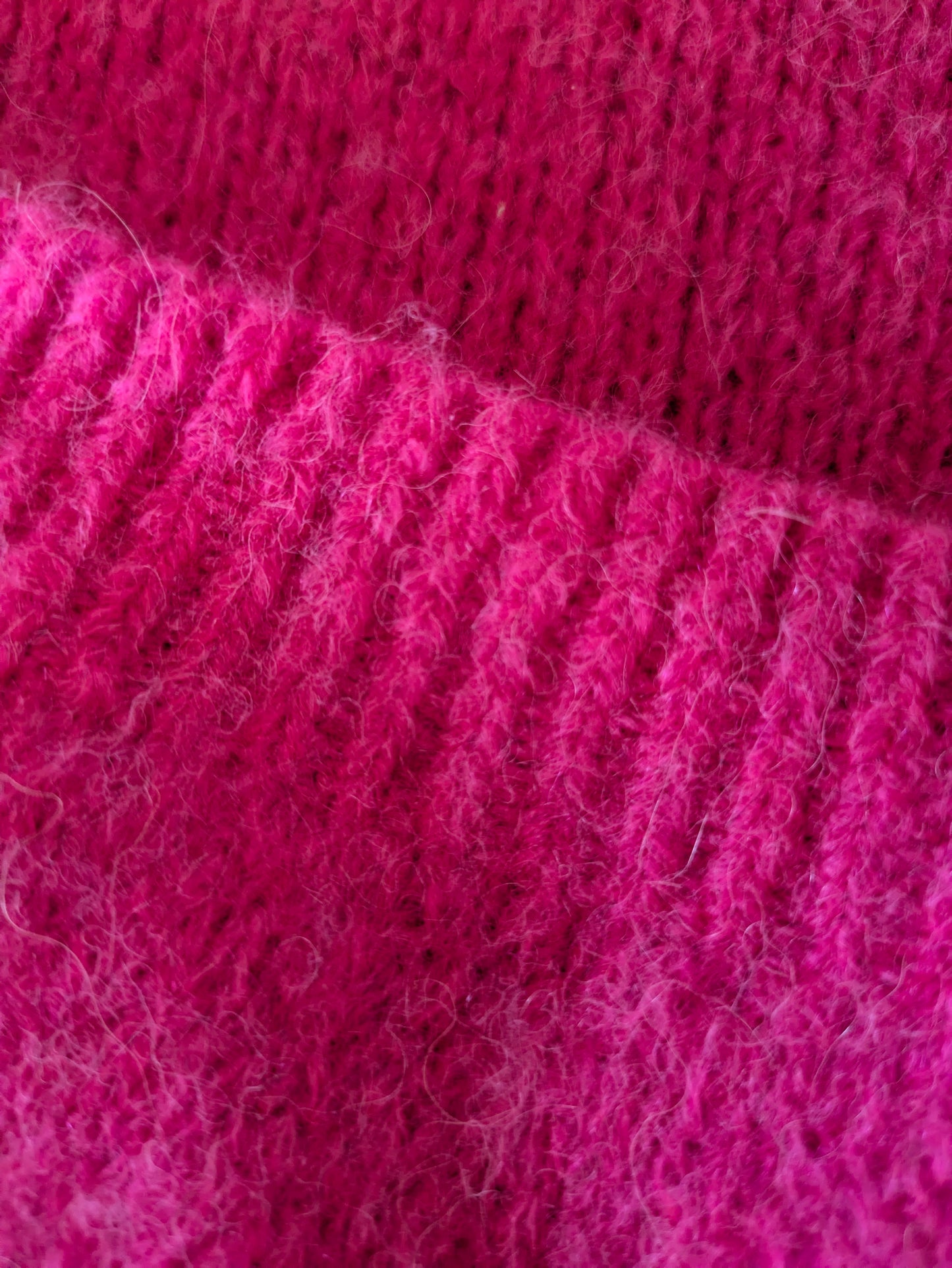 Pull rose alpaca